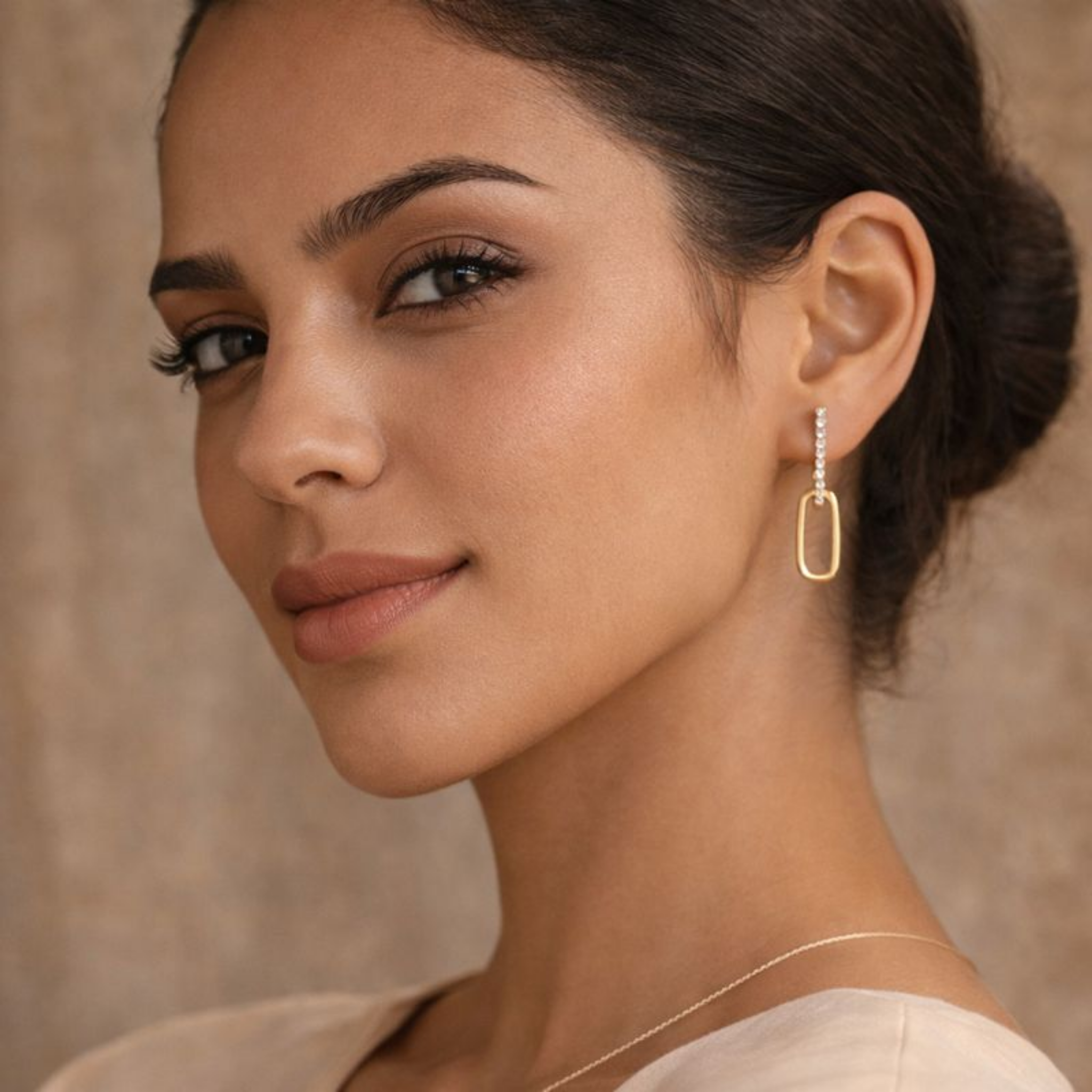 أقراط من الماس المويسانتي من بسيرة