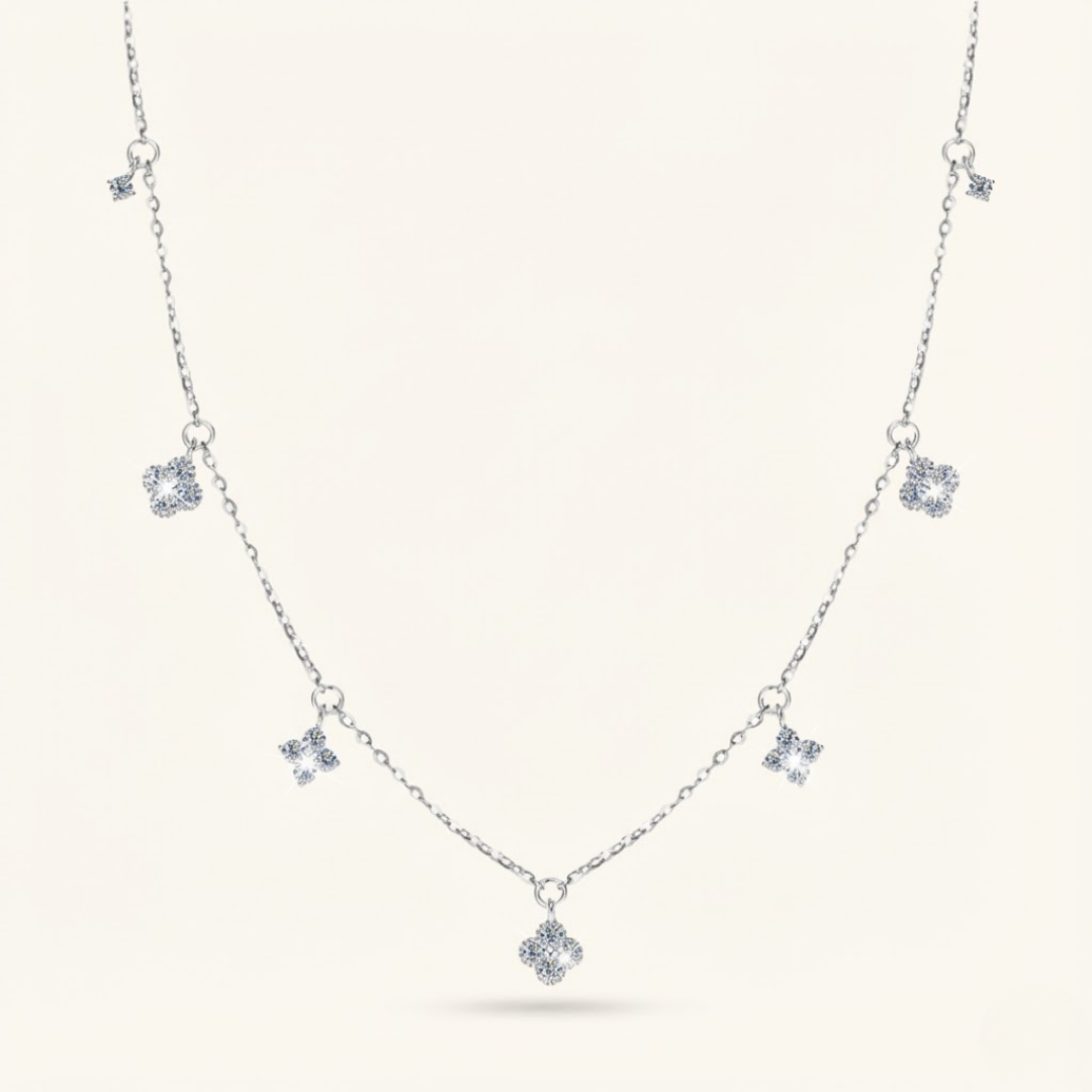 قلادة حنين مويسانيتي