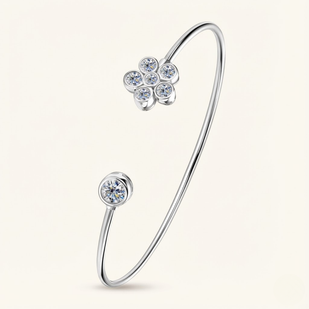 سوار لاميس من المويسانايت