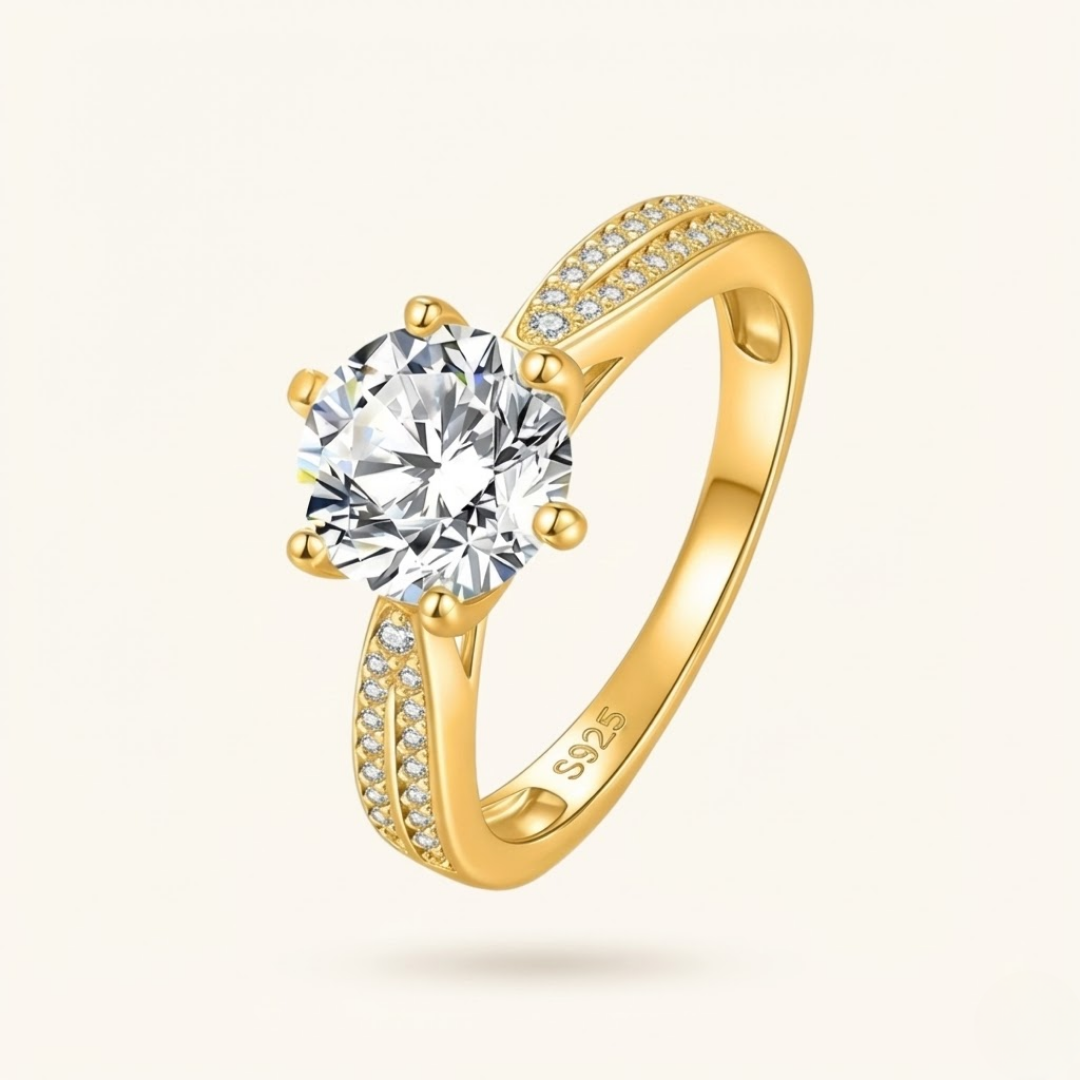 Nisreen Moissanite Ring