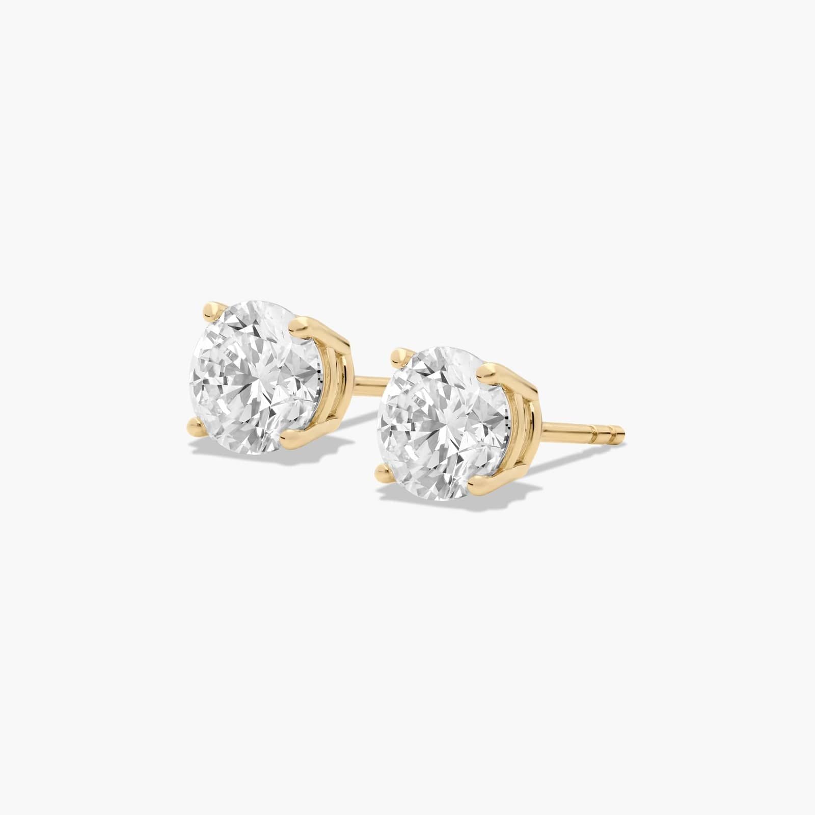 Heba Moissanite Stud Earrings