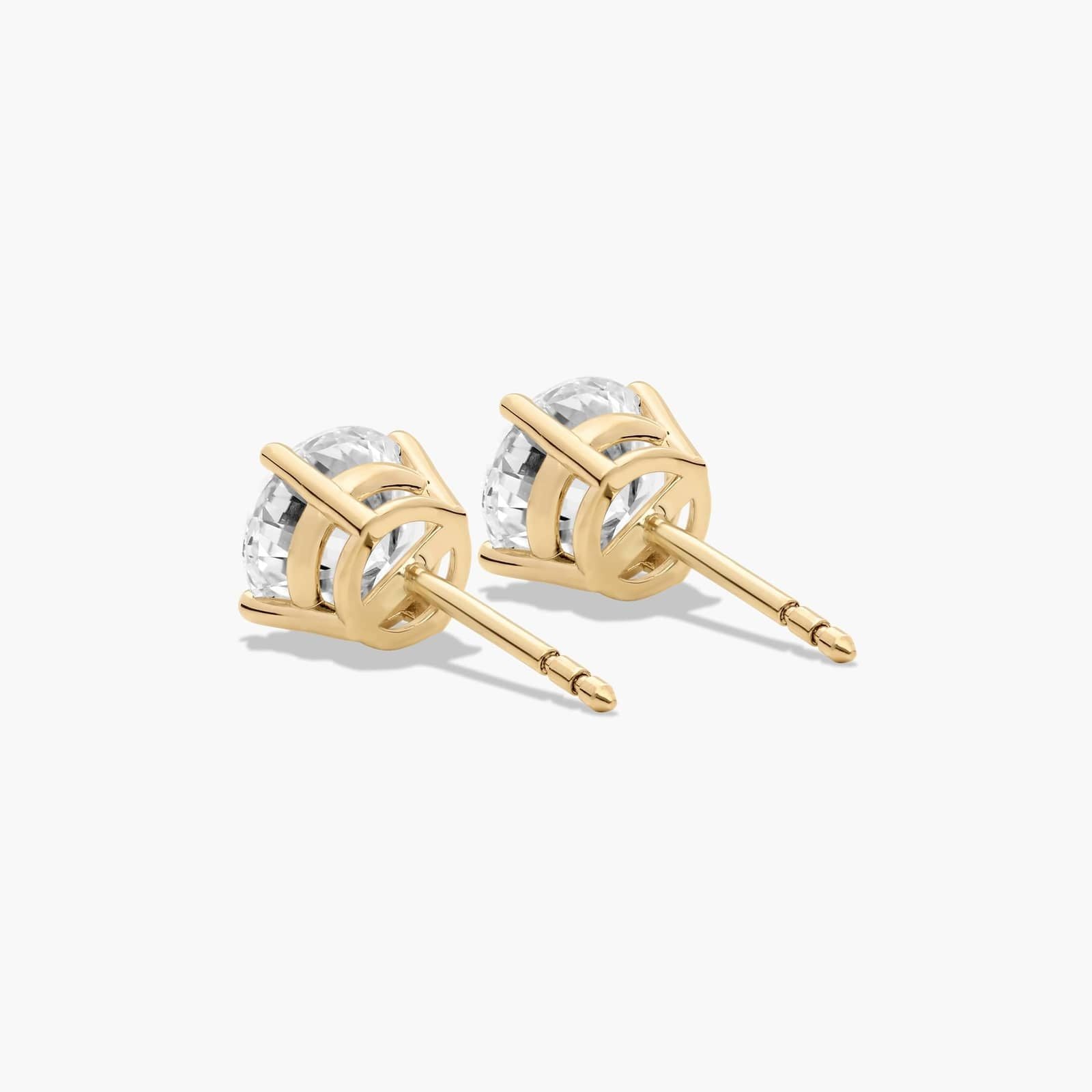 Heba Moissanite Stud Earrings