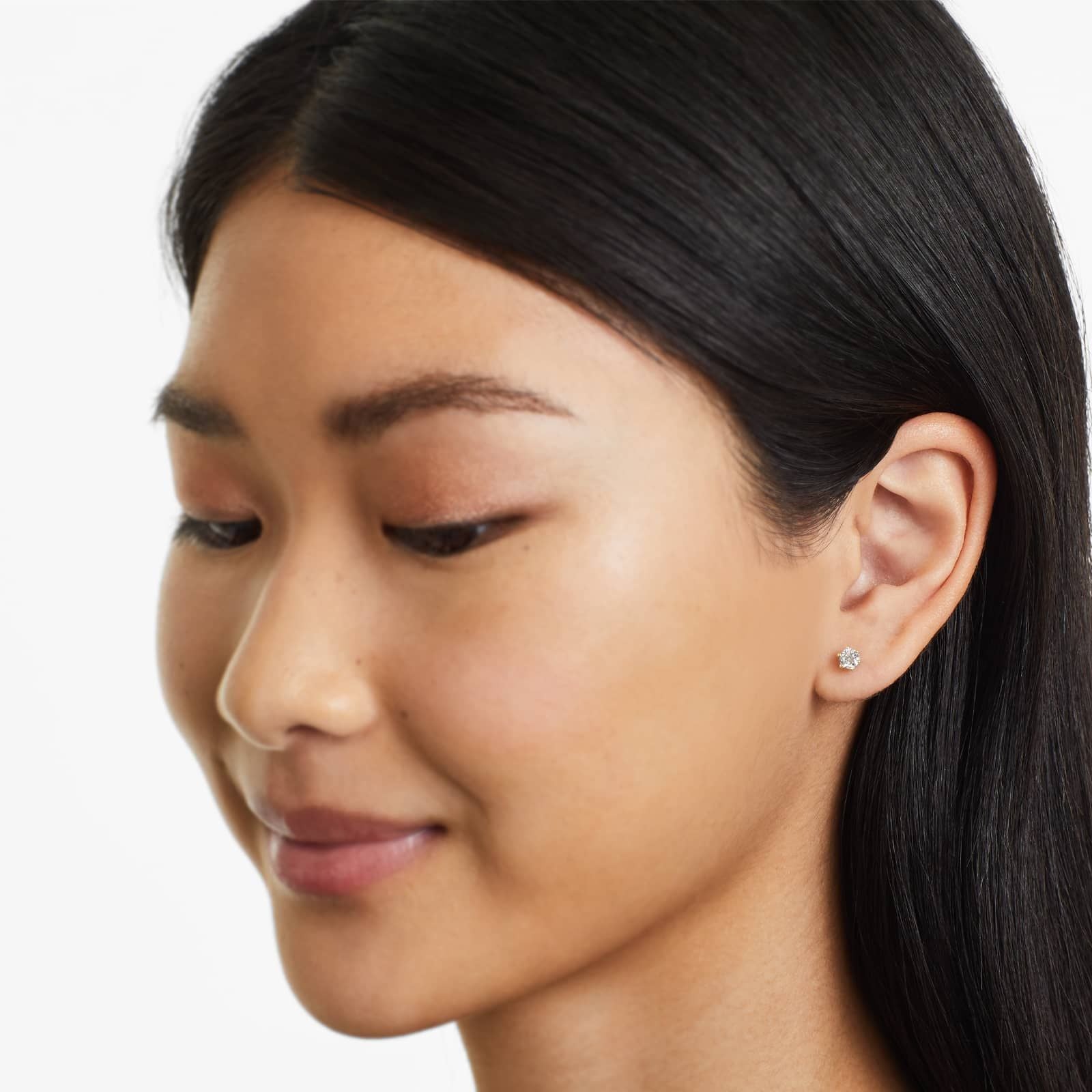 أقراط أزرا مويسانيتي|0.5 قيراط