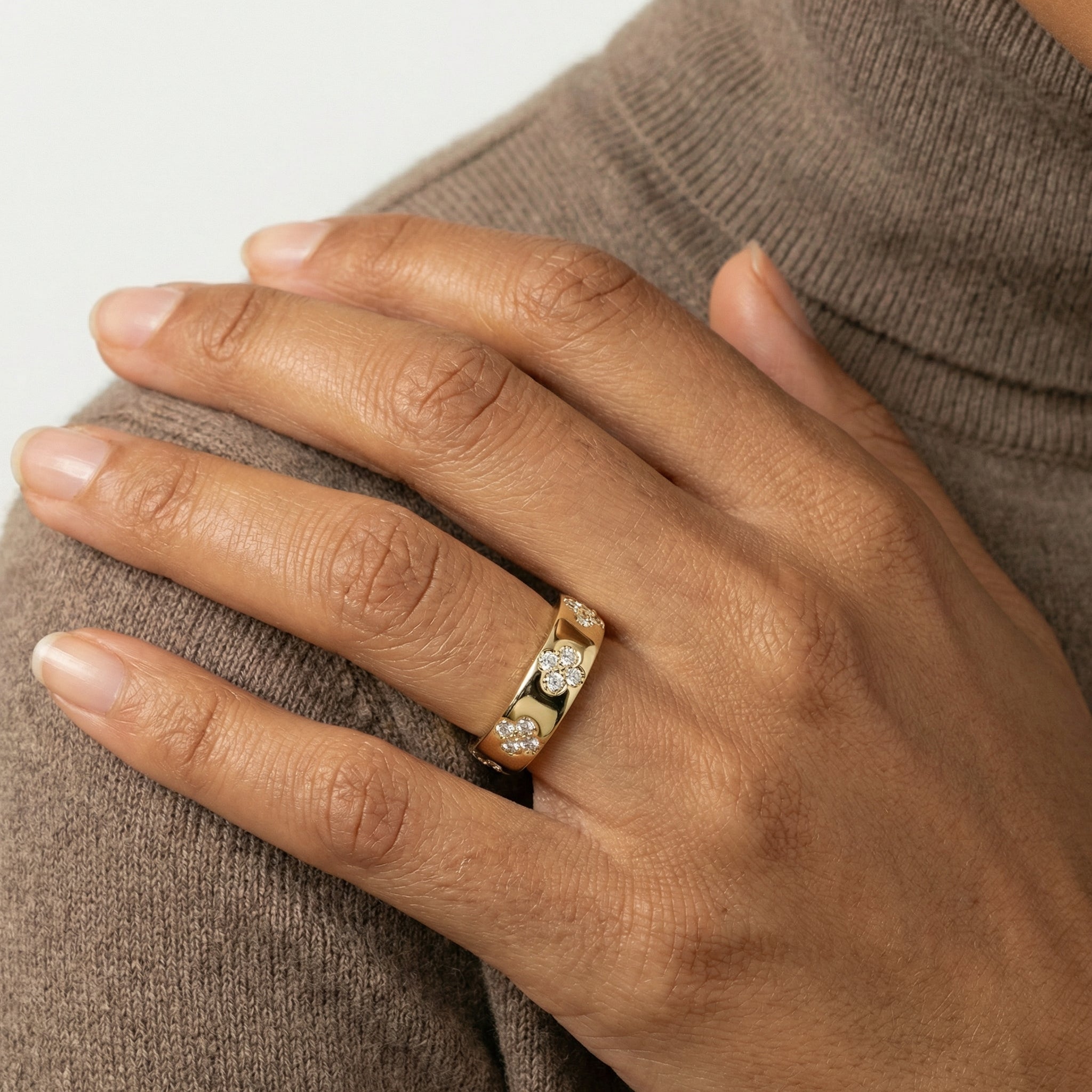 Layan Moissanite Ring