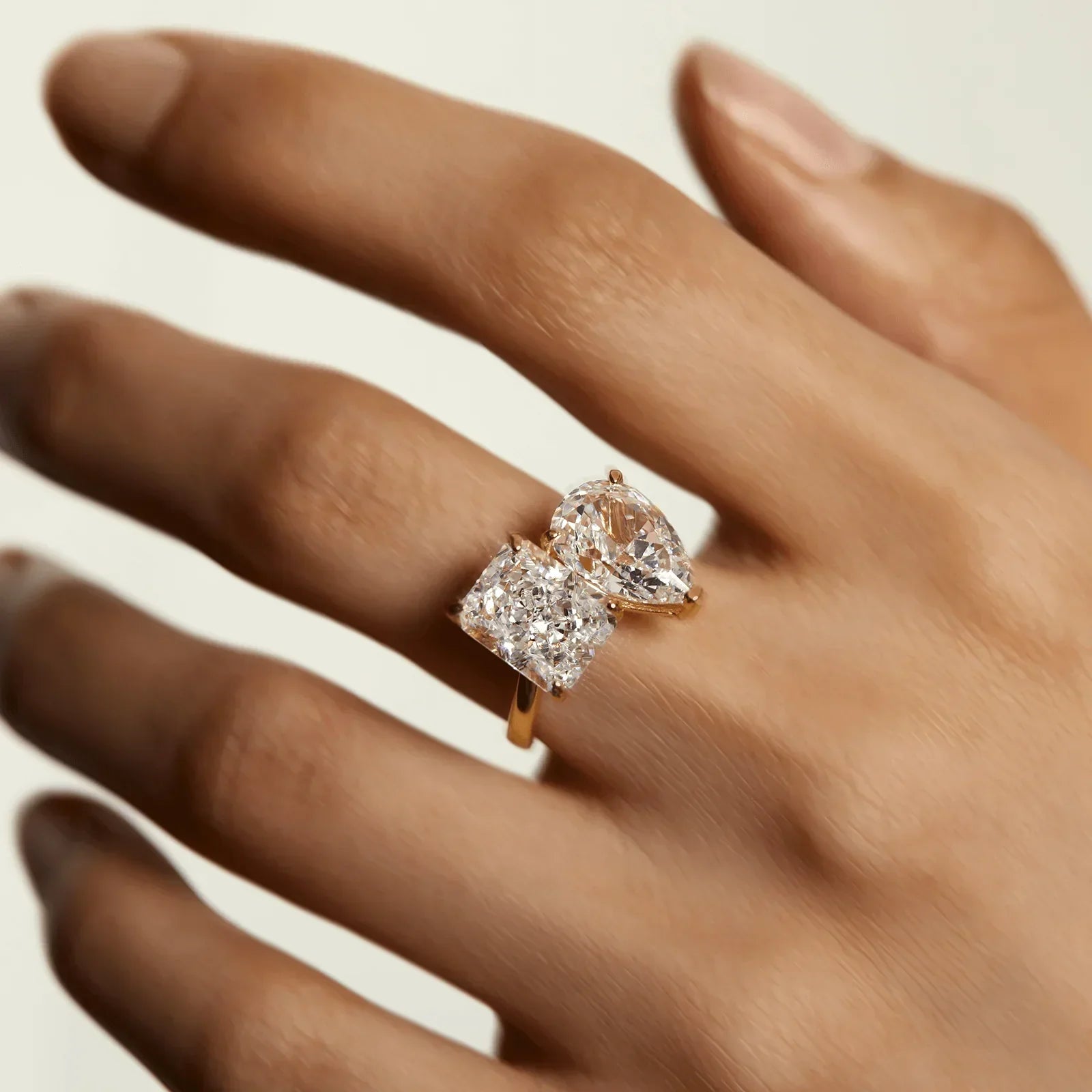 خاتم تهاني مويسانيت