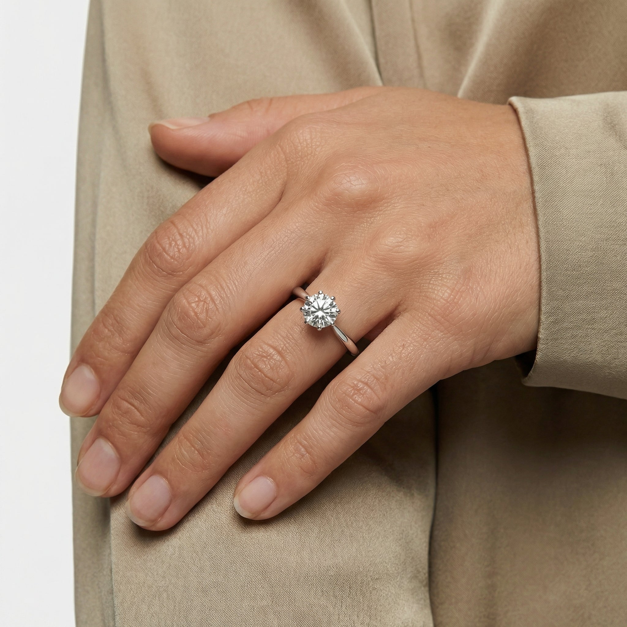 Basma Moissanite Ring