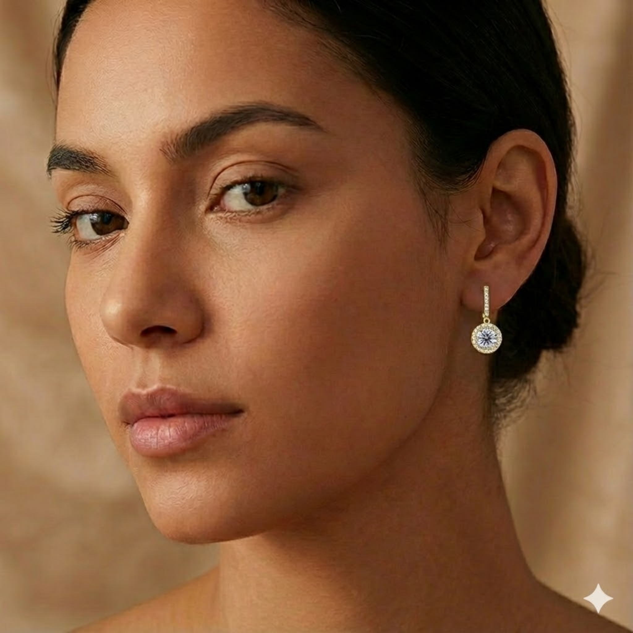 أقراط أريج من المويسانايت