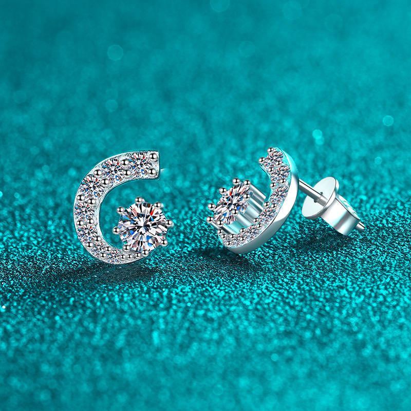 Nuriya Moissanite Earrings