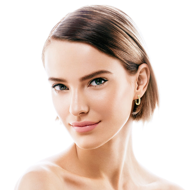 عقيلة مويسانيتي أقراط