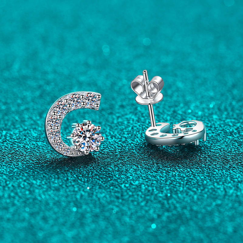 Nuriya Moissanite Earrings