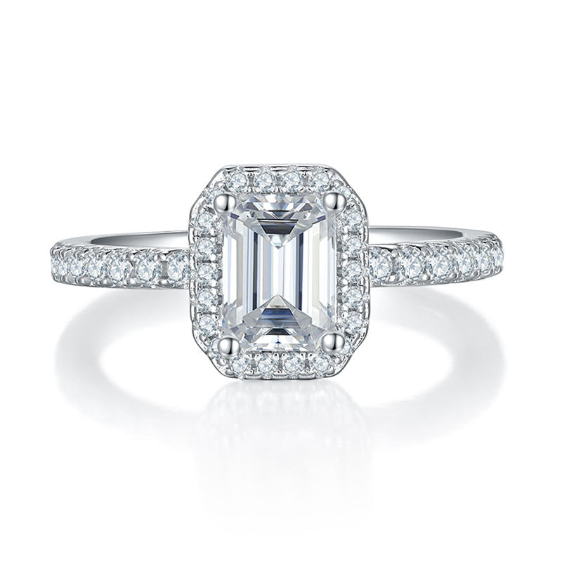 Medina Moissanite Ring