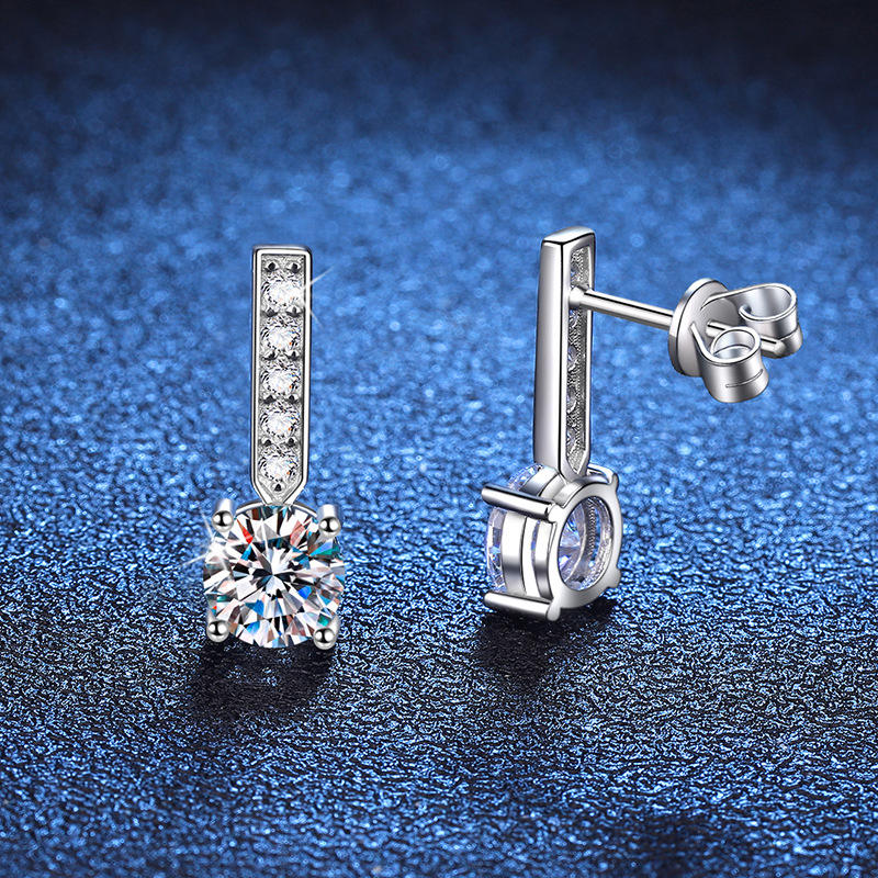 Tahira Moissanite Earrings