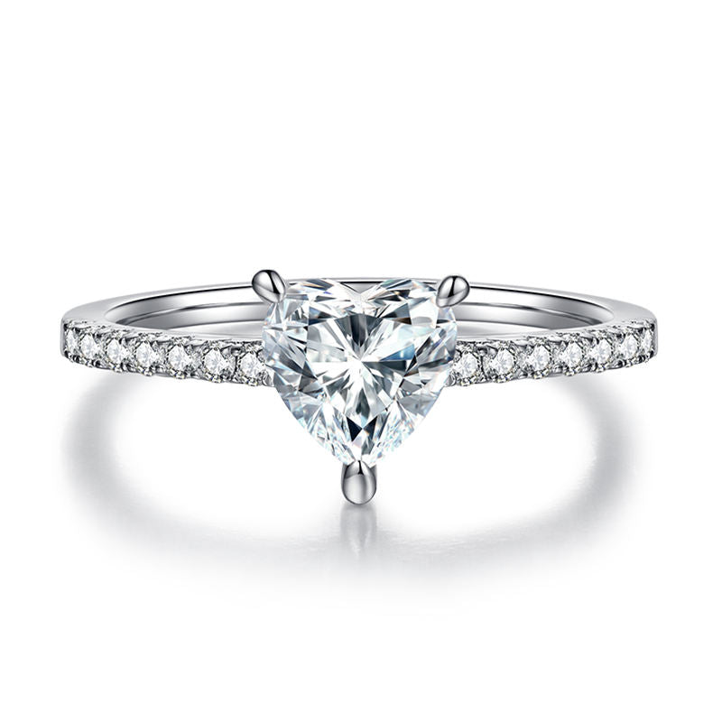 Sourour Moissanite Ring