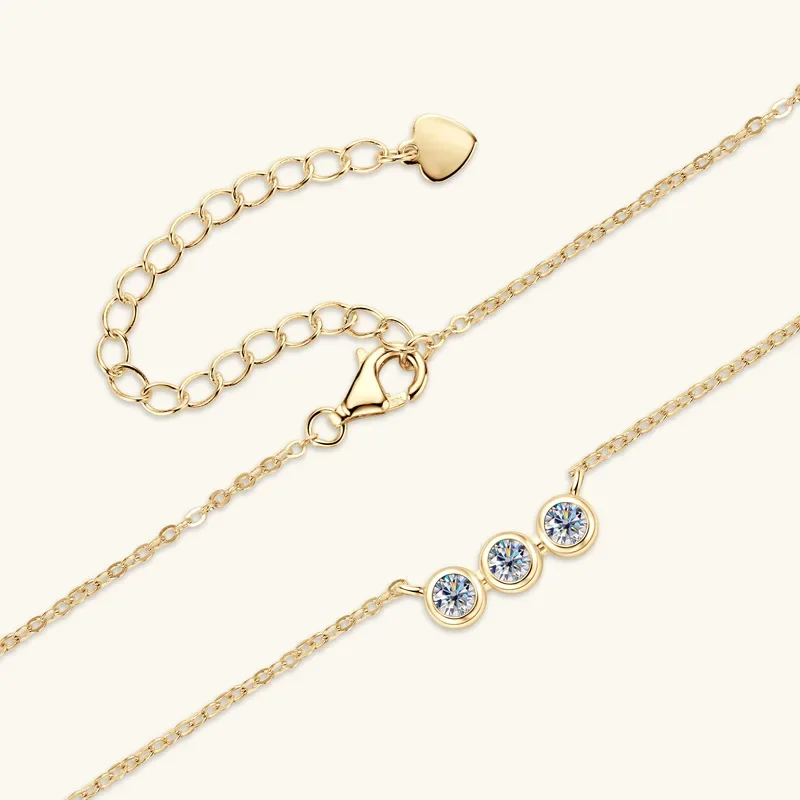 قلادة مويسانيت كاولا