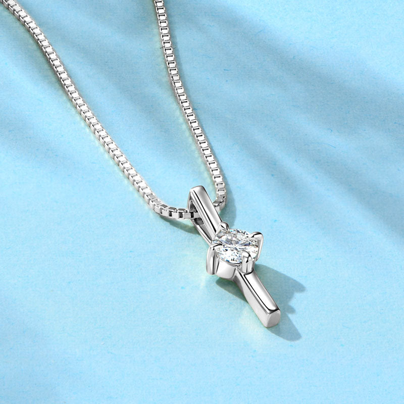 قلادة كنزه مويسانيتي