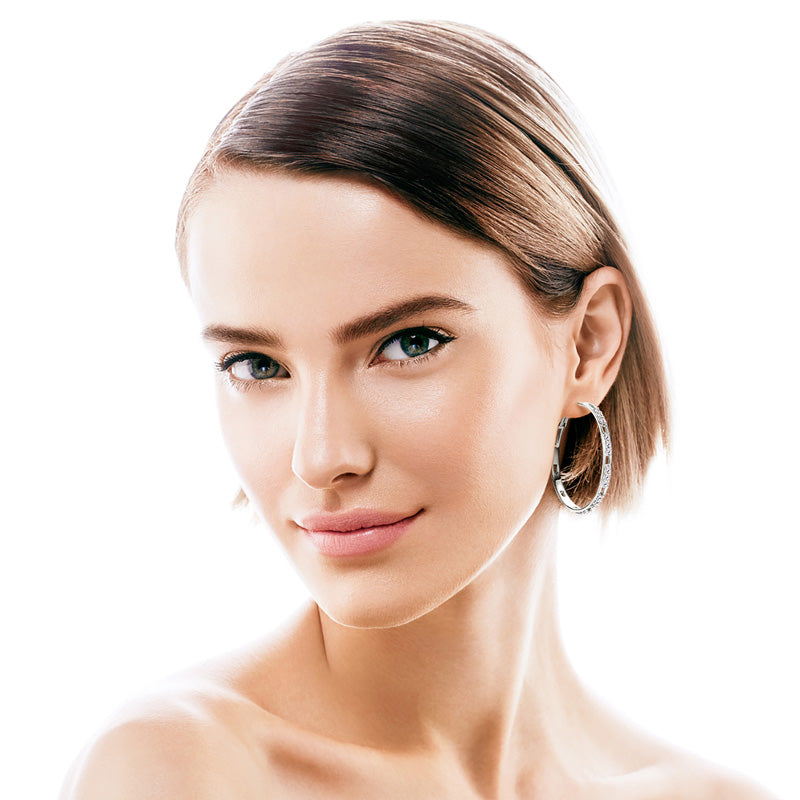 أقراط أزرا من المويسانايت