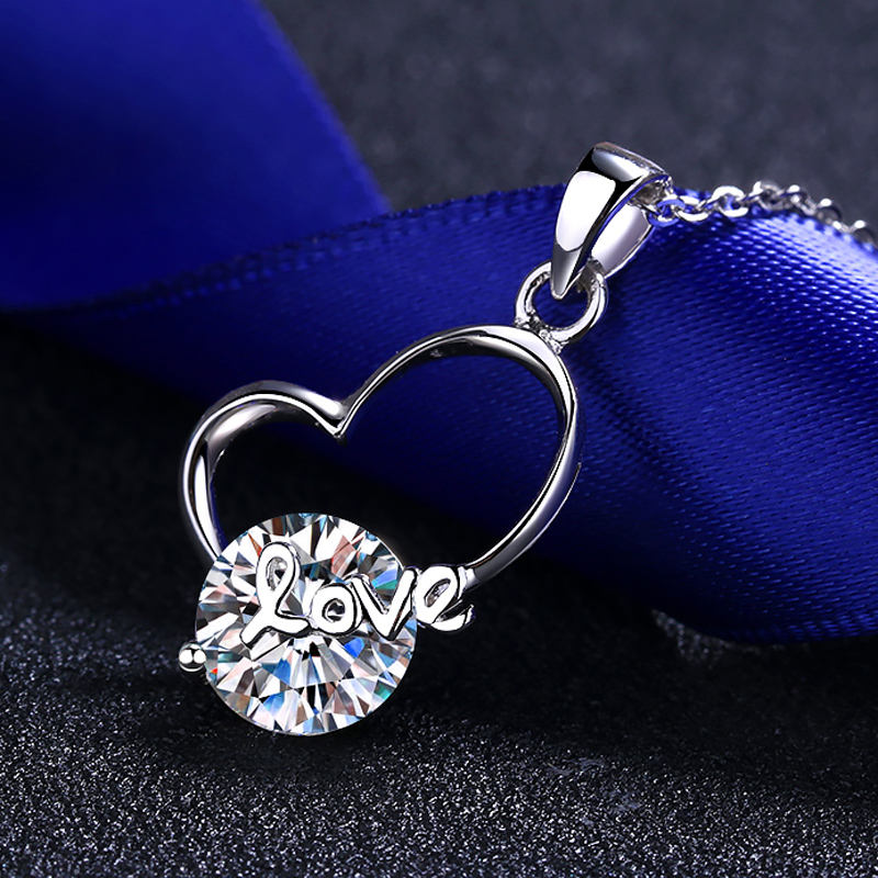 Meera Moissanite Necklace