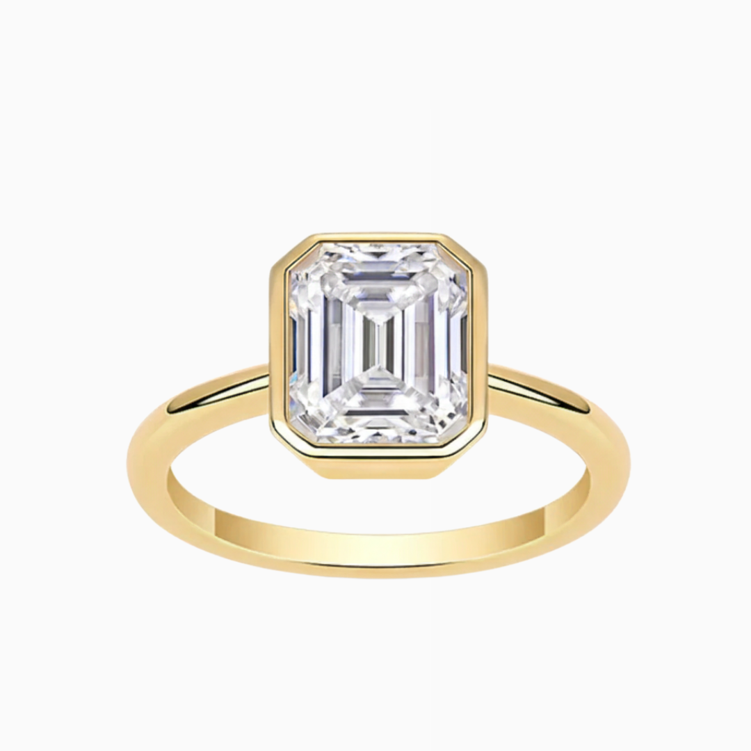 Nadya Moissanite Ring