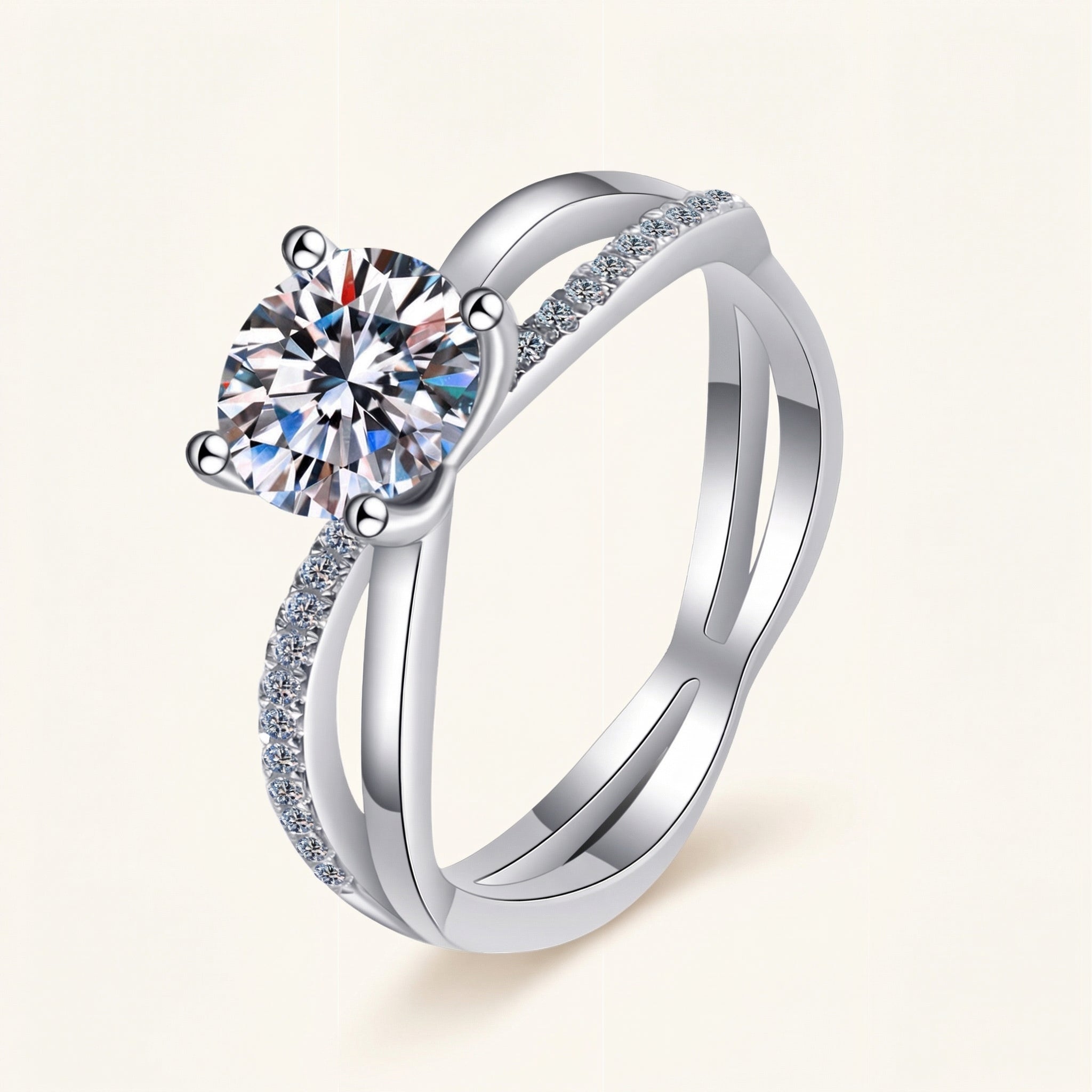 Rand Moissanite Ring