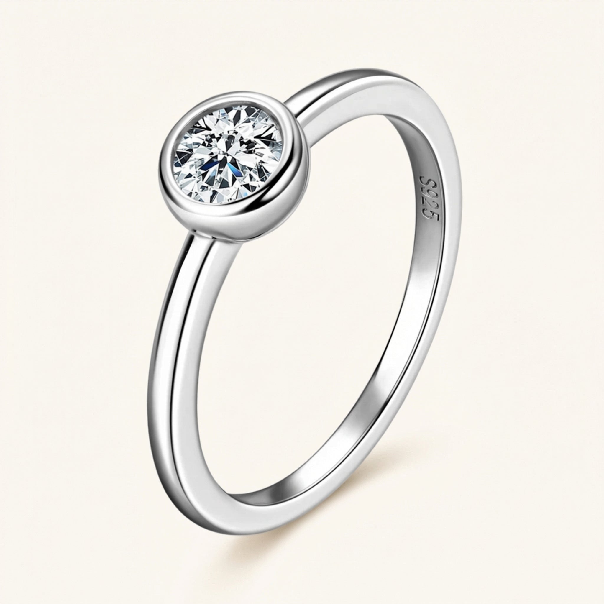 Inas Moissanite Ring