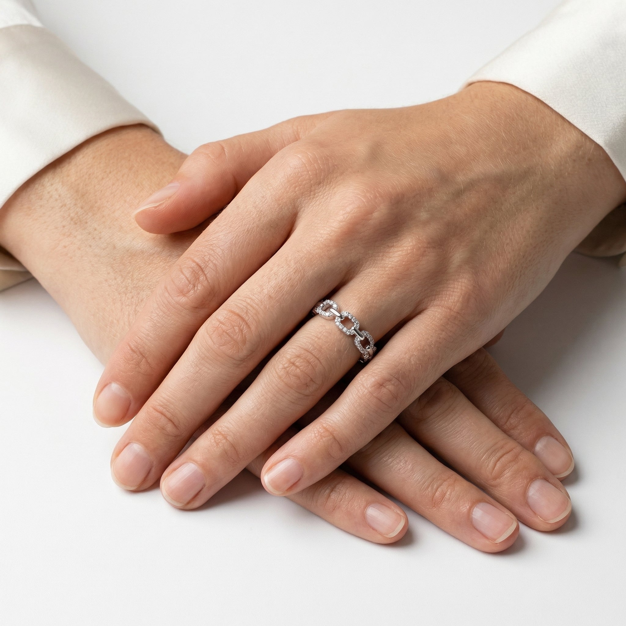 Ilham Moissanite Ring