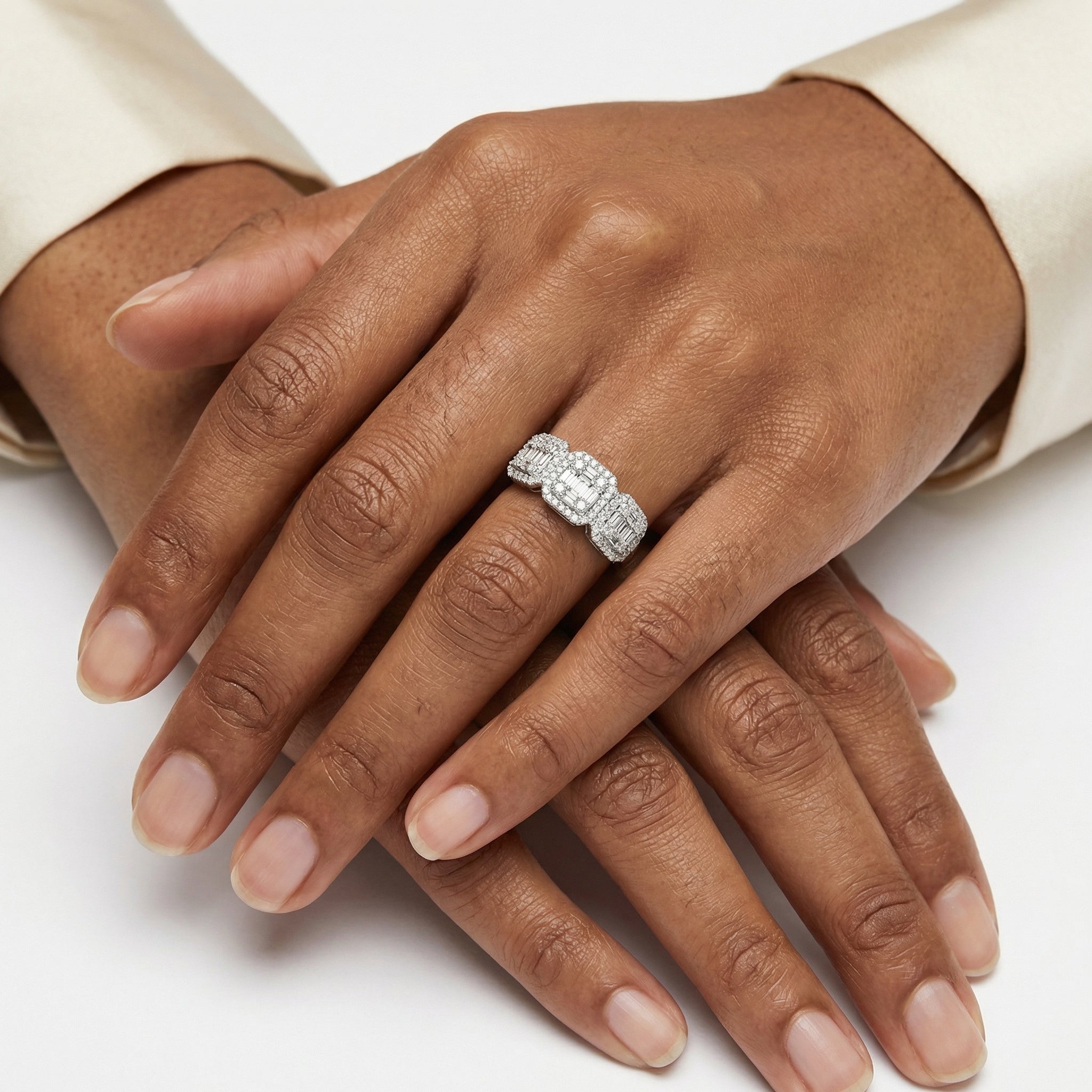 Nermeen Moissanite Ring