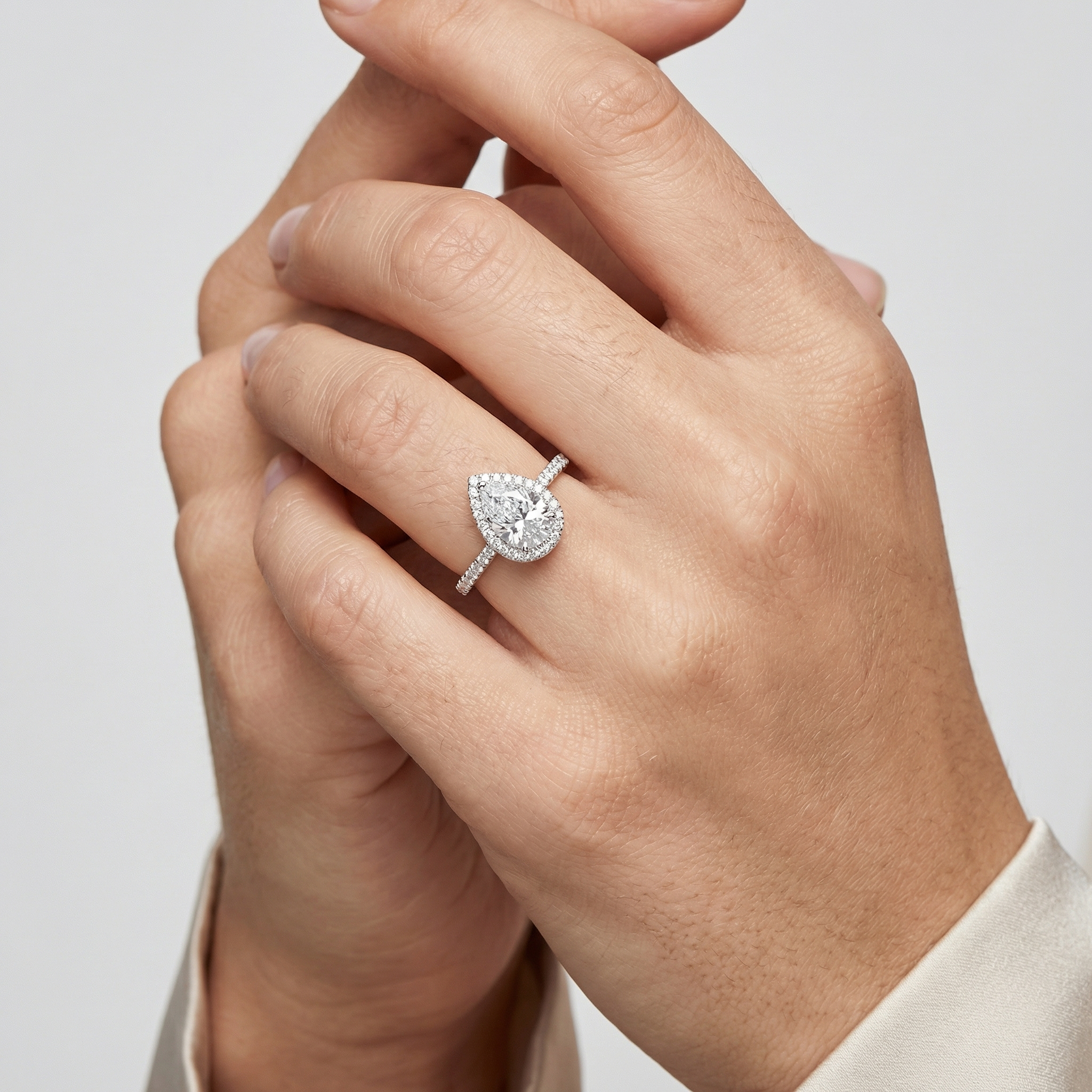 Bayan Moissanite Ring