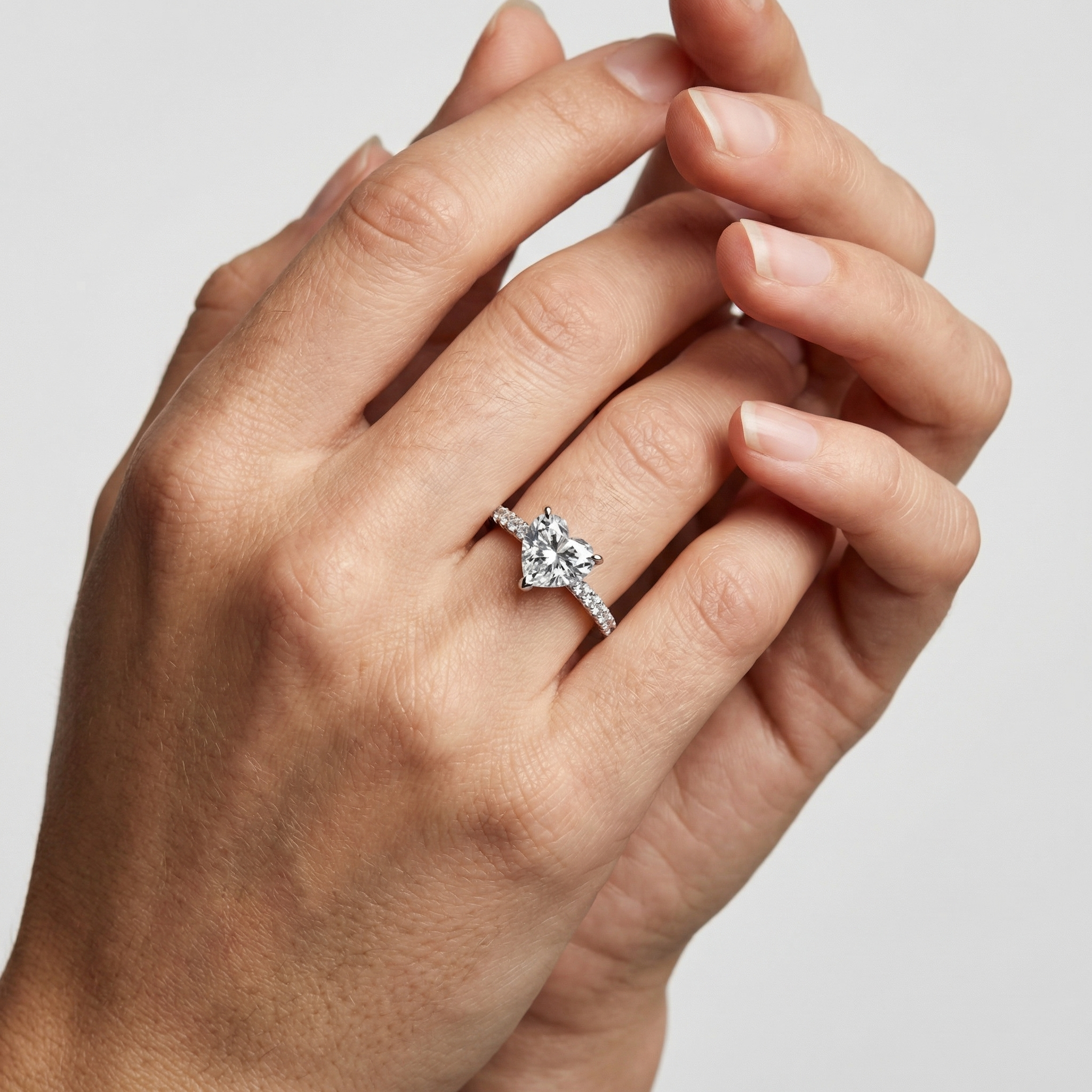 Sourour Moissanite Ring