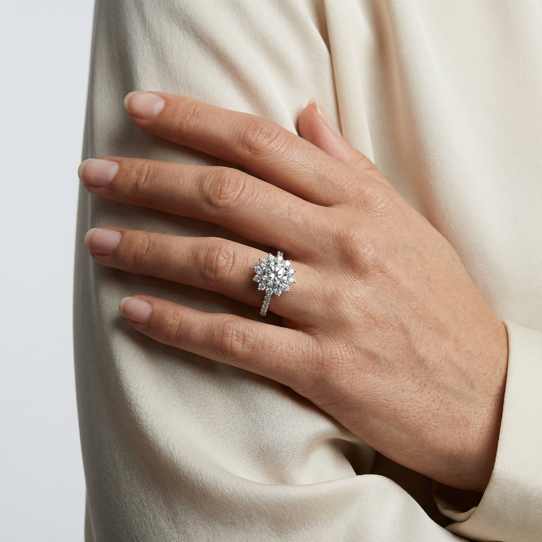 Zuha Moissanite Ring