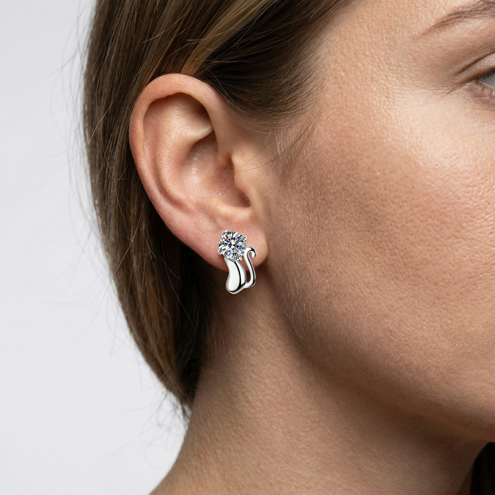 Houria Moissanite Earrings
