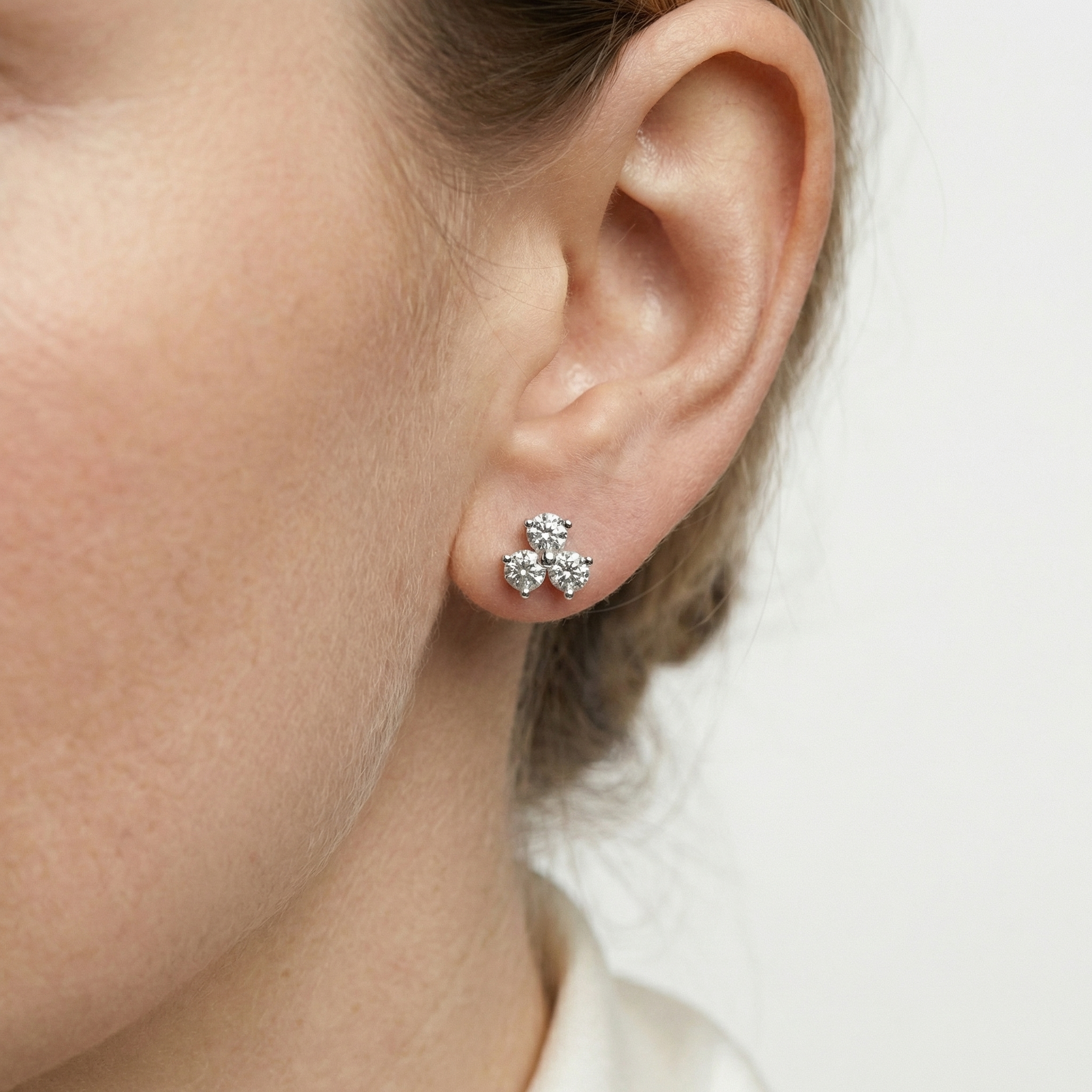 Kifah Moissanite Earrings
