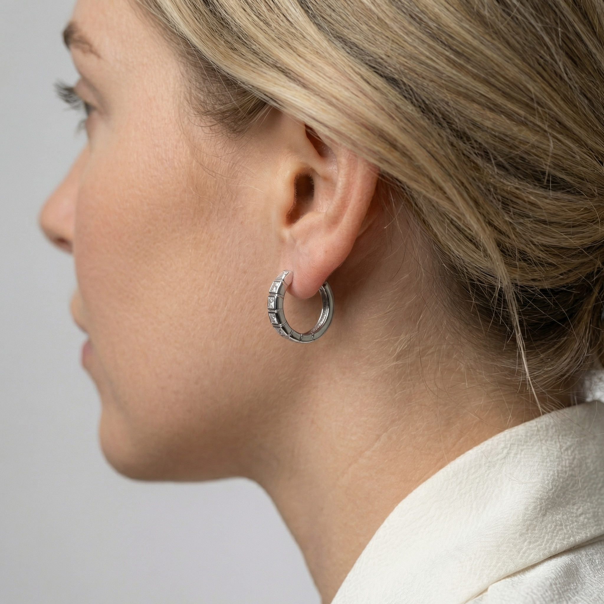 Loulou Moissanite Earrings