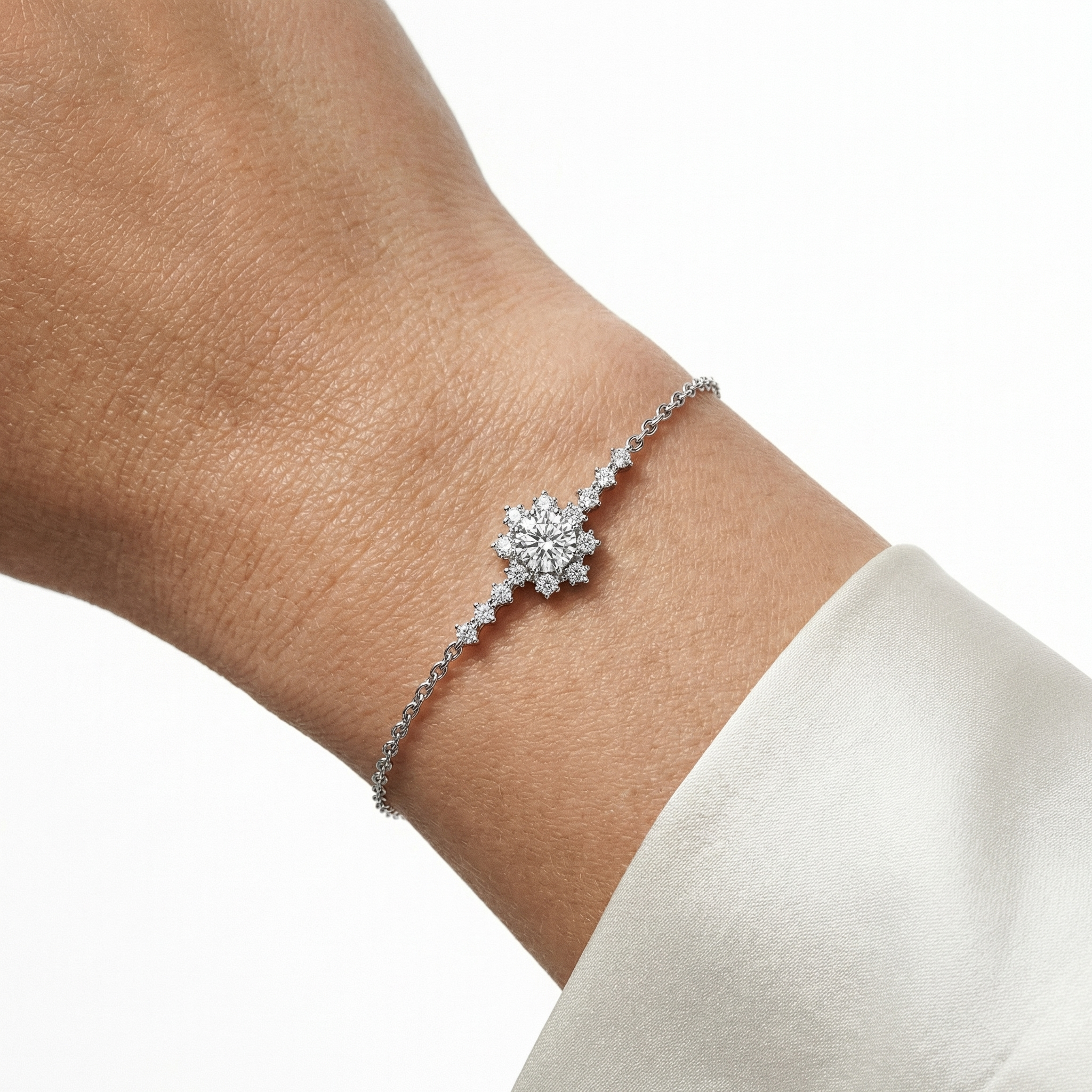 Falak Moissanite Bracelet