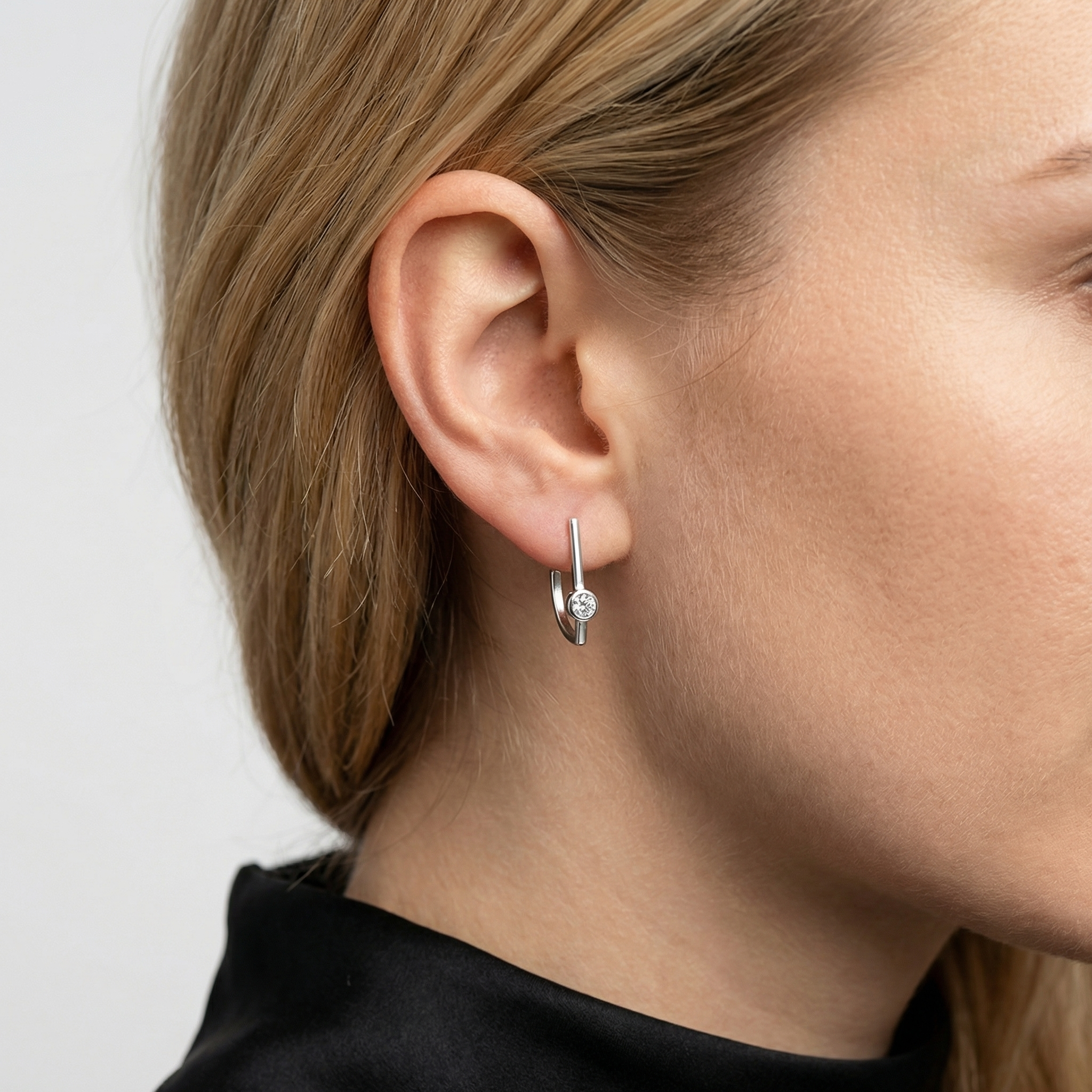Fadwa Moissanite Earrings