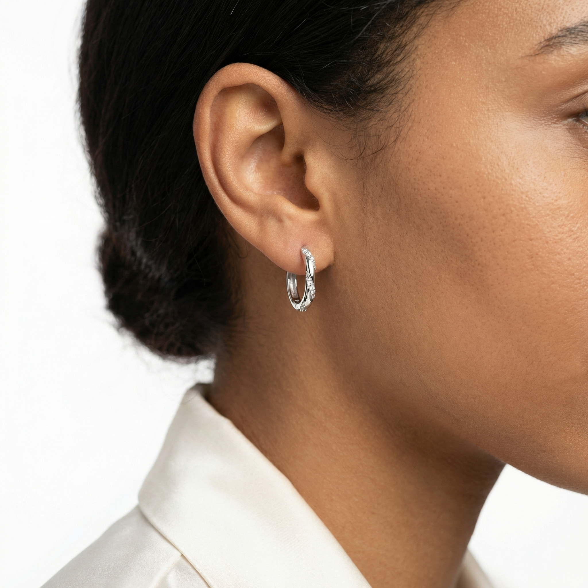 Nura Moissanite Earrings