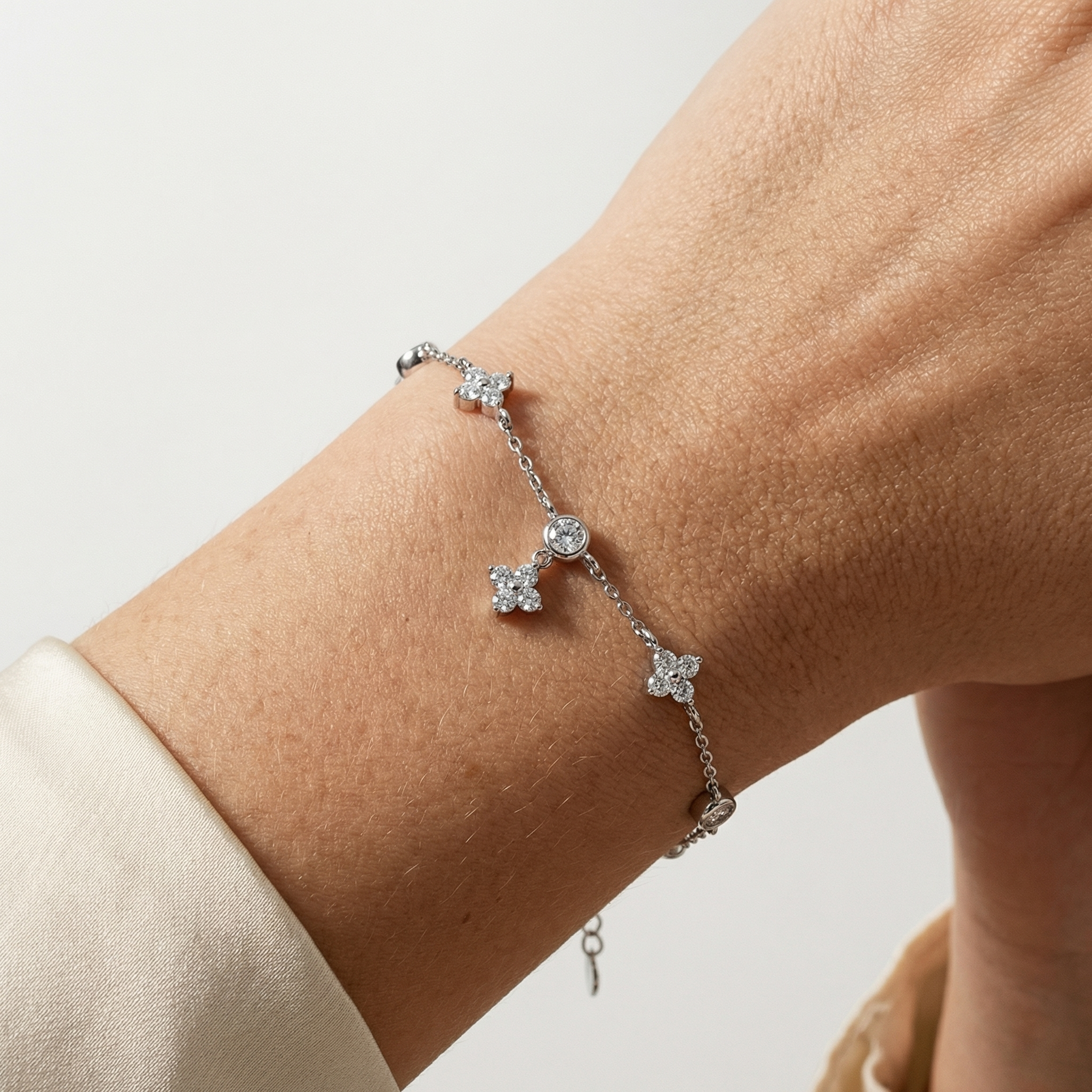 Luna Moissanite Bracelet