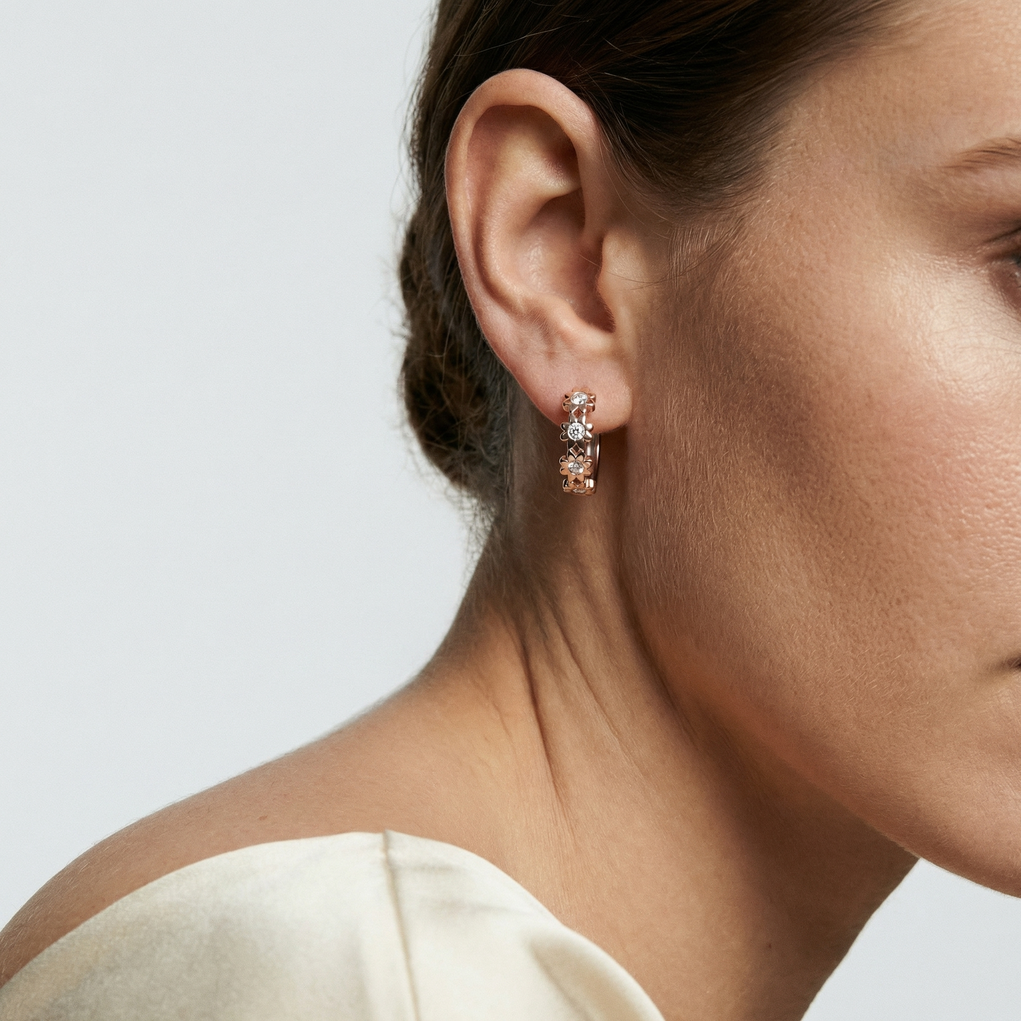 Rushda Moissanite Earrings