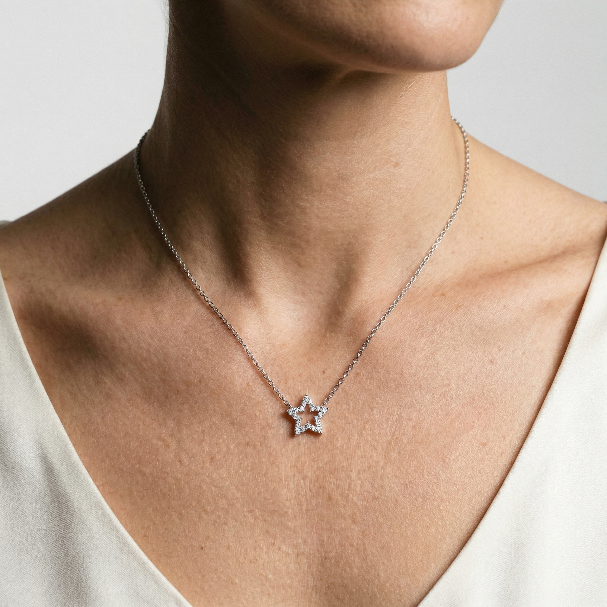 Ghalia Moissanite Necklace