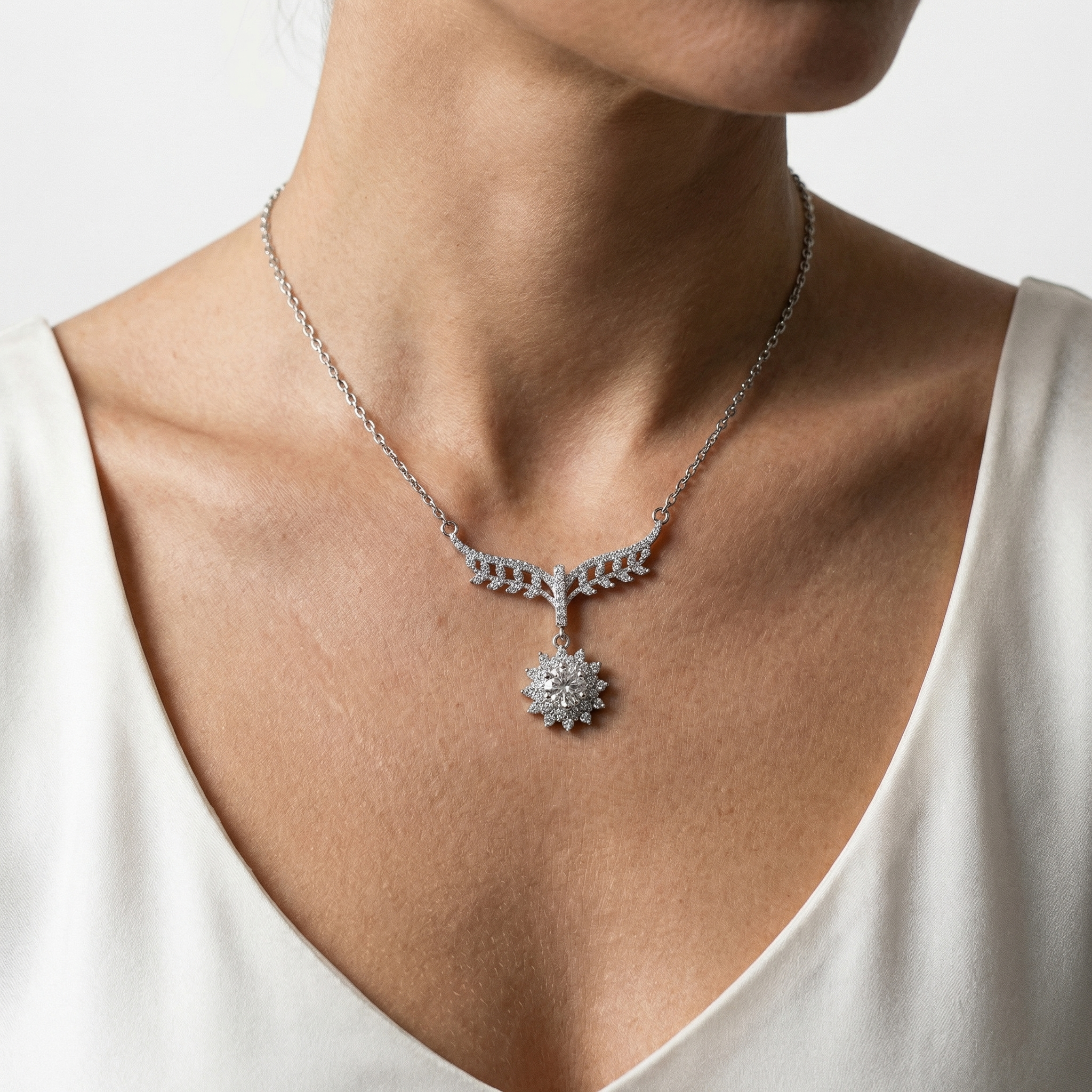Nabila Moissanite Necklace