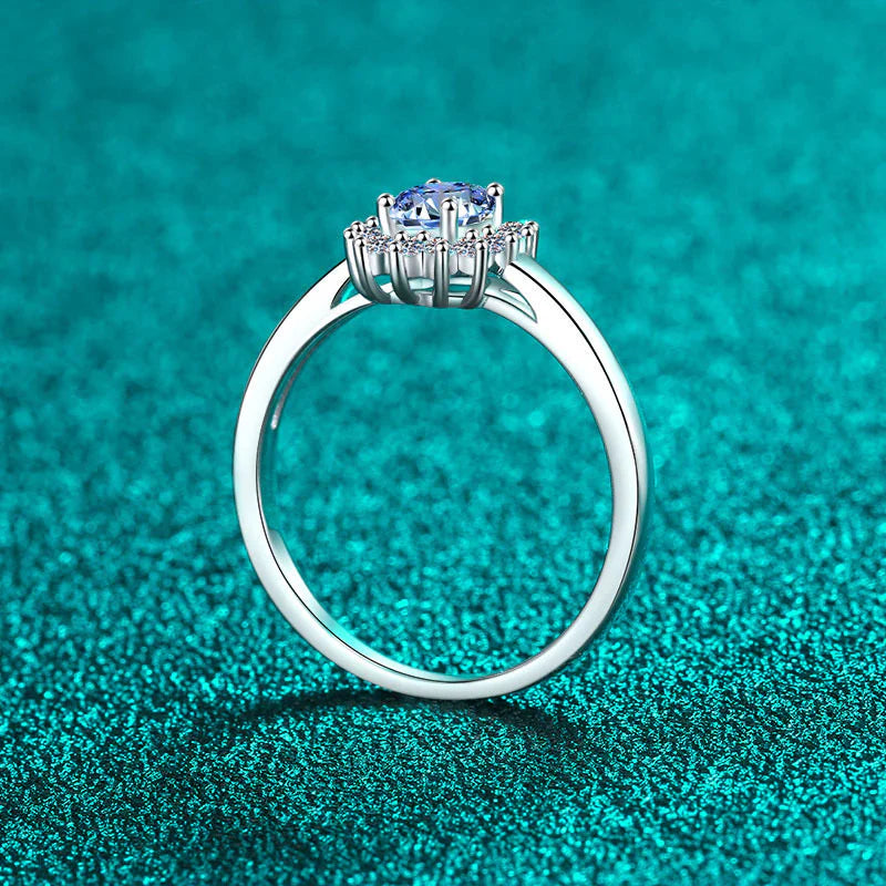 Rasha Moissanite Ring
