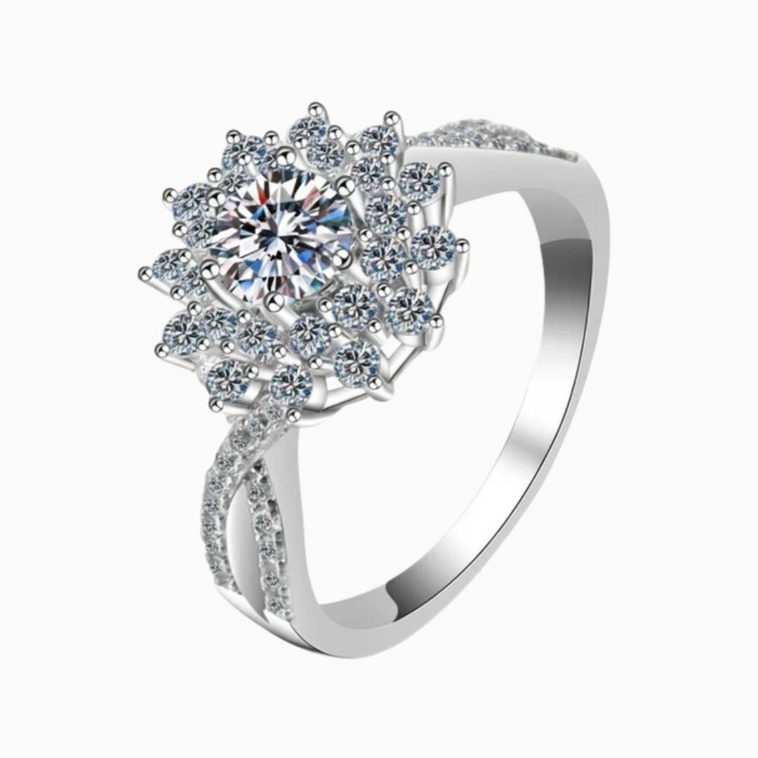 Yara Moissanite Ring