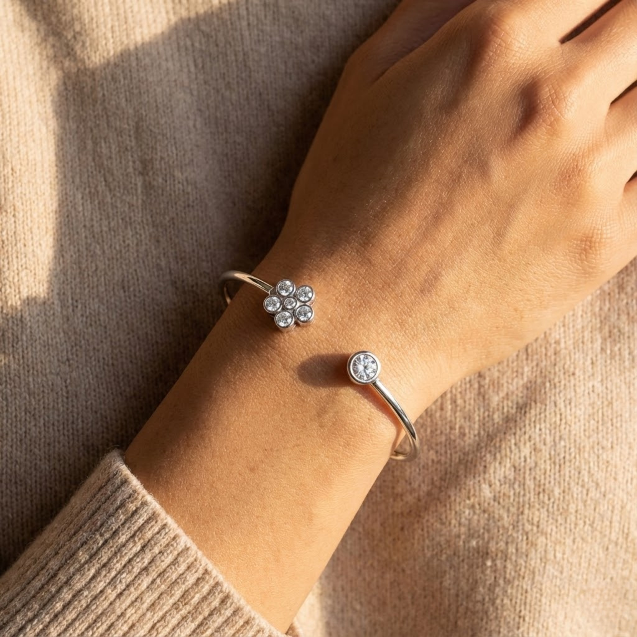 سوار لاميس من المويسانايت