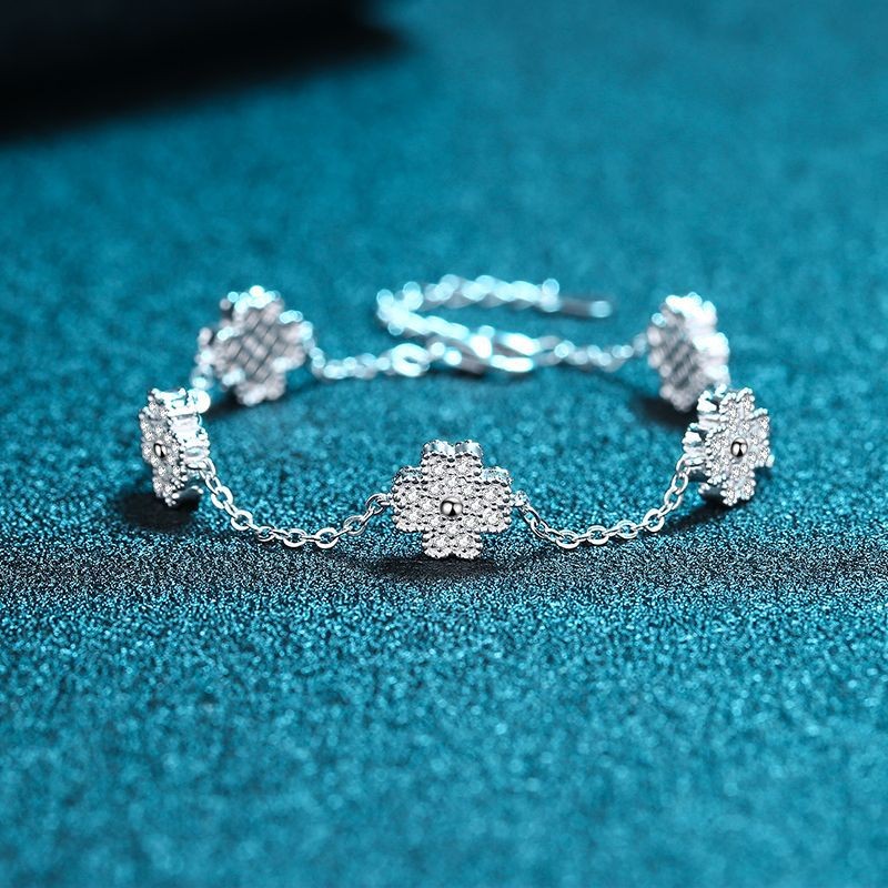 Ayah Moissanite Bracelet