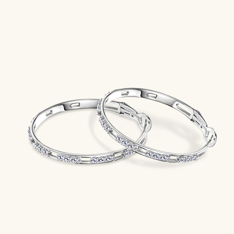 أقراط أزرا من المويسانايت