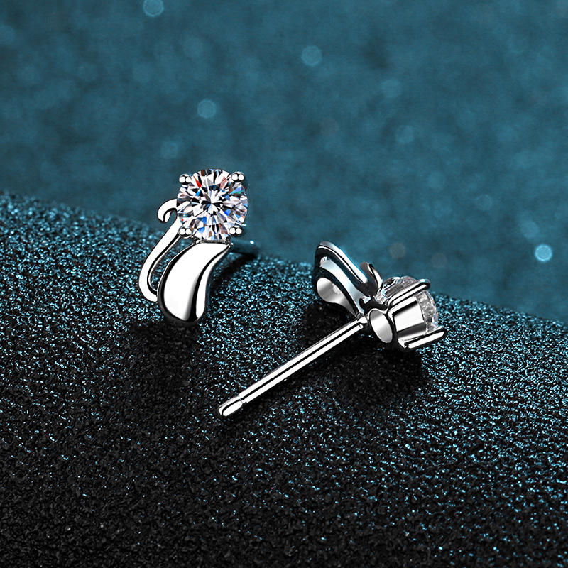 Houria Moissanite Earrings