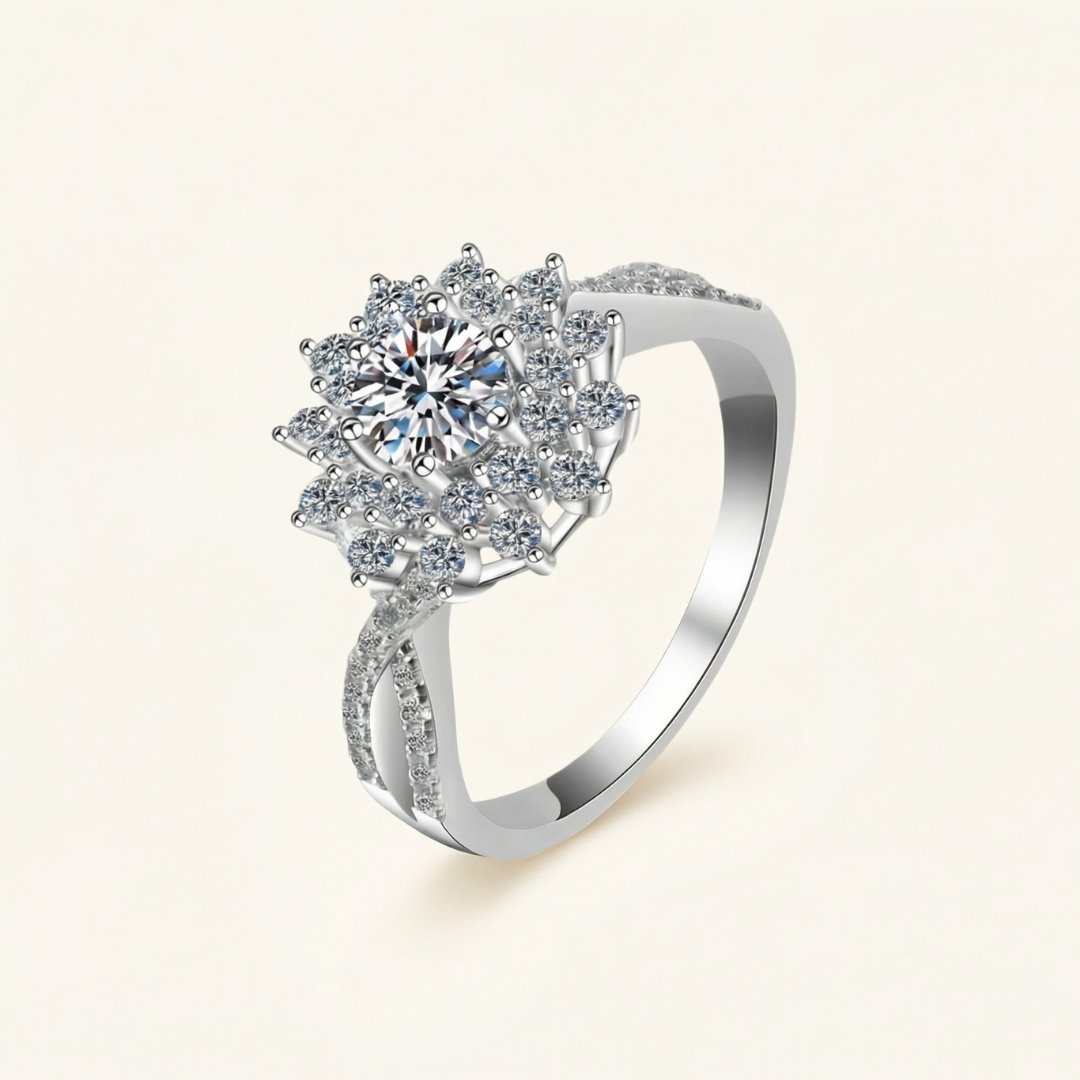 Yara Moissanite Ring