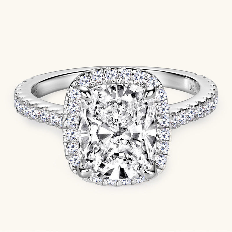 Amal Moissanite Ring