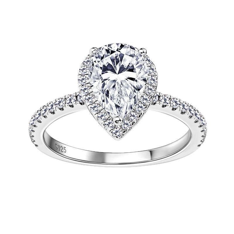 Mirna Moissanite Ring