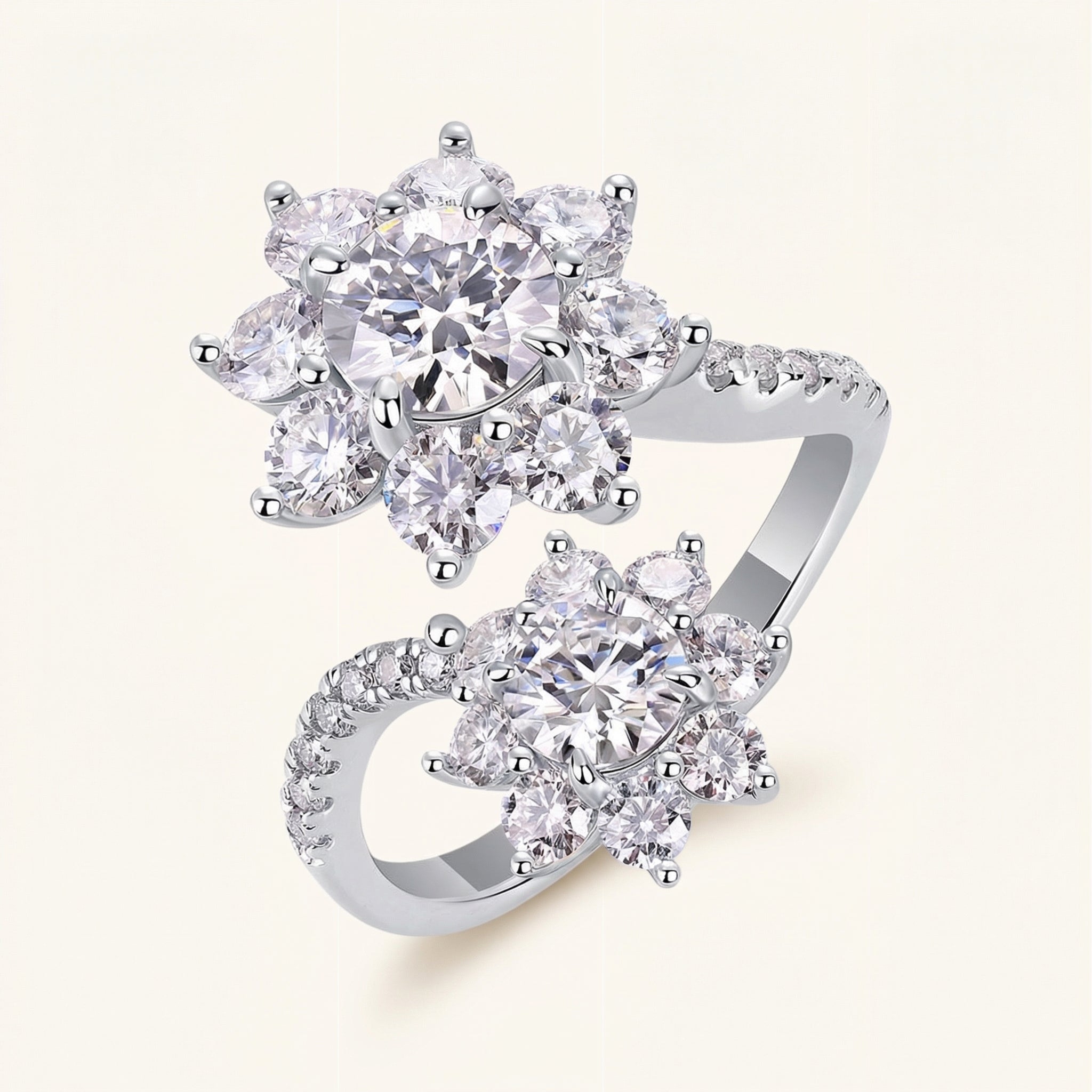 Samah Moissanite Ring