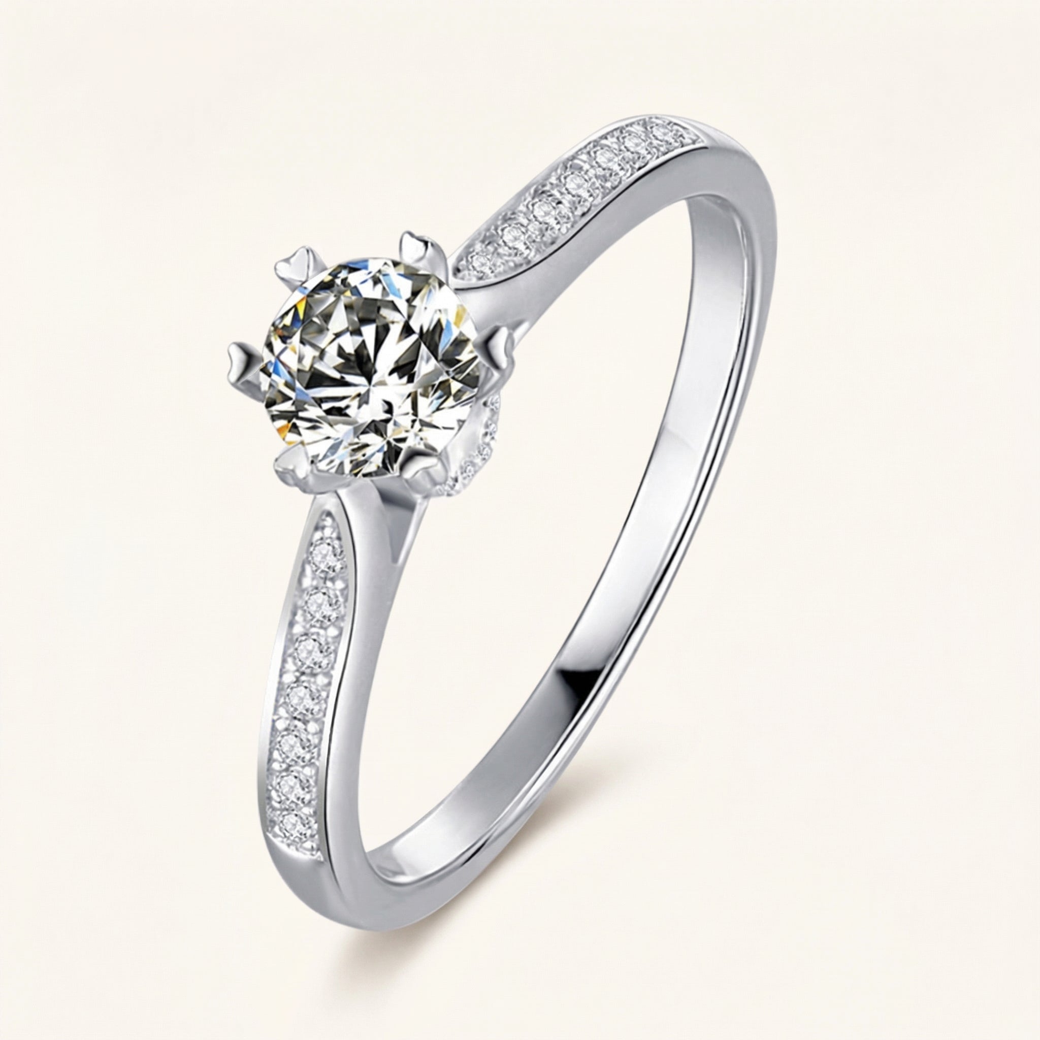 Hadil Moissanite Ring